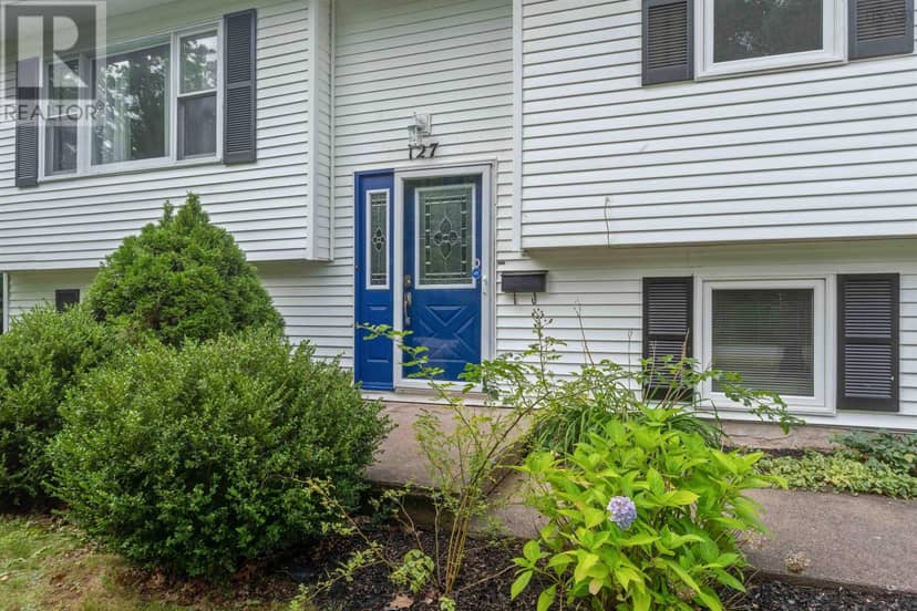 127 Willow Avenue — photo 2 of 40