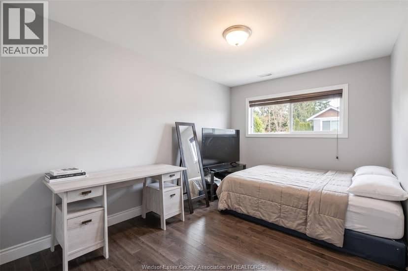 1718 Kenora Street — photo 25 of 36
