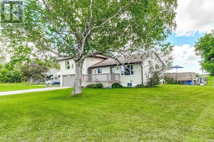 19505 Bathurst Street — photo 2 of 40