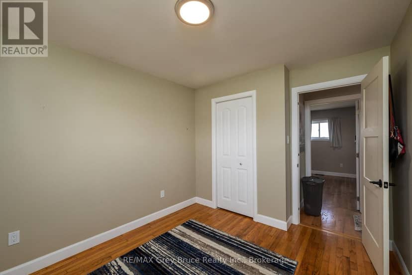 404248 Concession 20 Road — photo 18 of 40