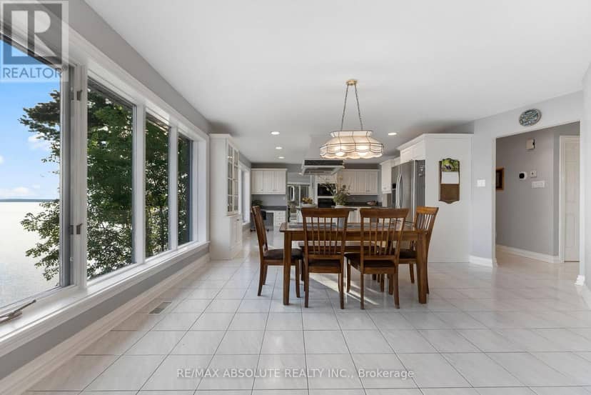 1724 River Road — photo 12 of 40