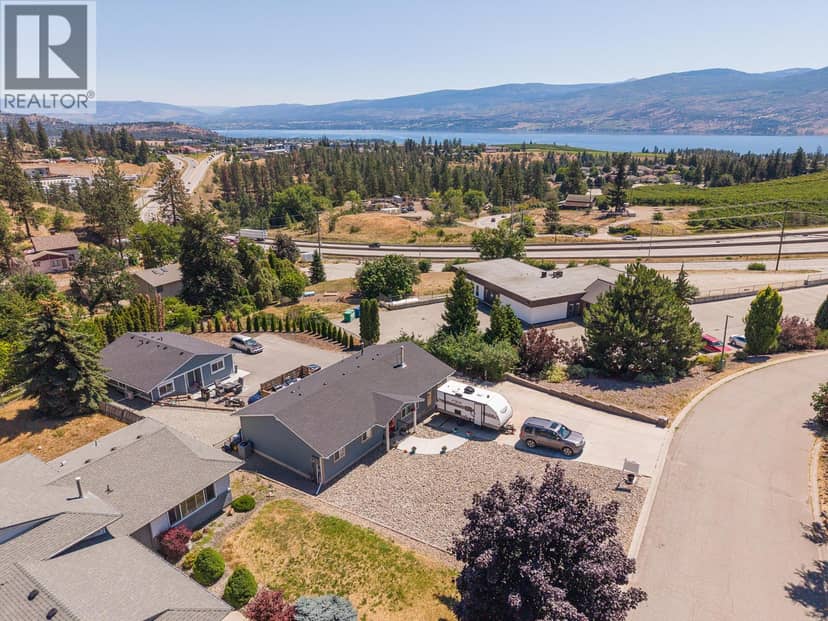 3728 - 3724 Glenway Road, West Kelowna