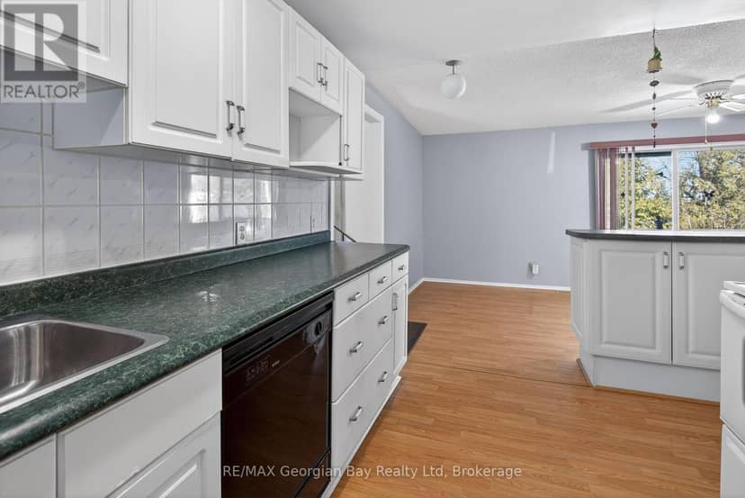 2407 Rumney Road — photo 4 of 38