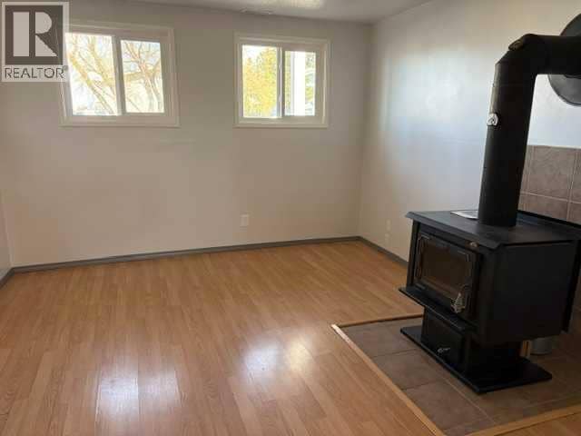 4418 54 Avenue — photo 28 of 40