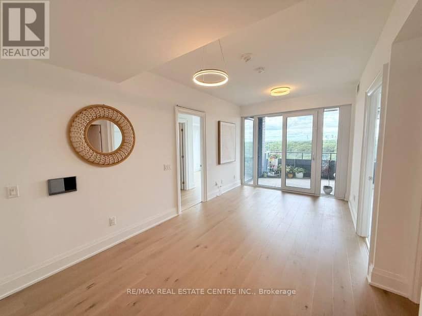 1507 - 21 Park Street E — photo 17 of 40