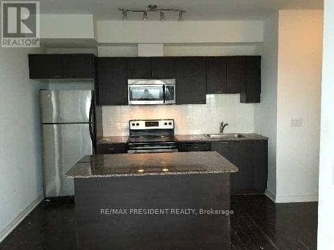 2102 - 385 Prince Of Wales Drive — photo 2 of 10