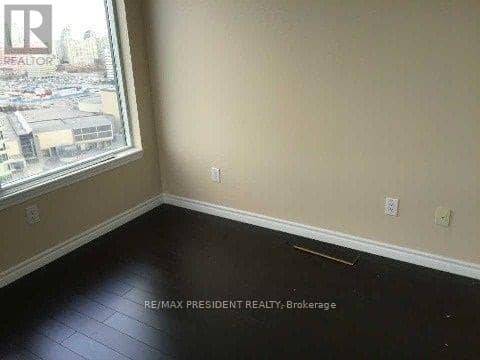 2102 - 385 Prince Of Wales Drive — photo 4 of 10
