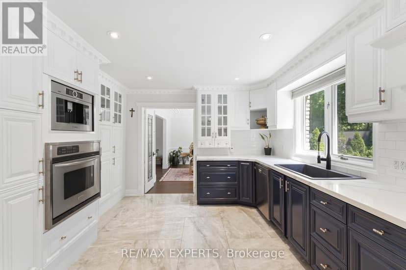28 Stonegate Drive — photo 10 of 40