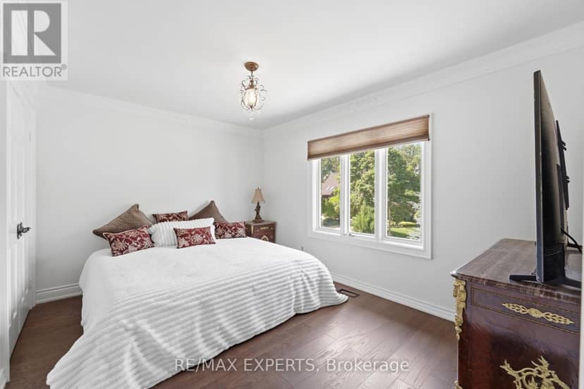 28 Stonegate Drive — photo 27 of 40