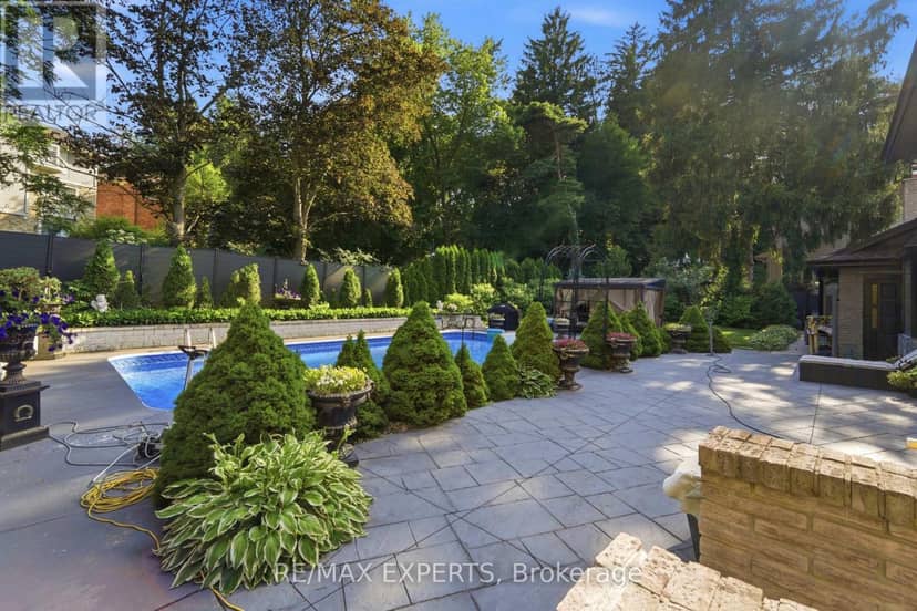 28 Stonegate Drive — photo 35 of 40