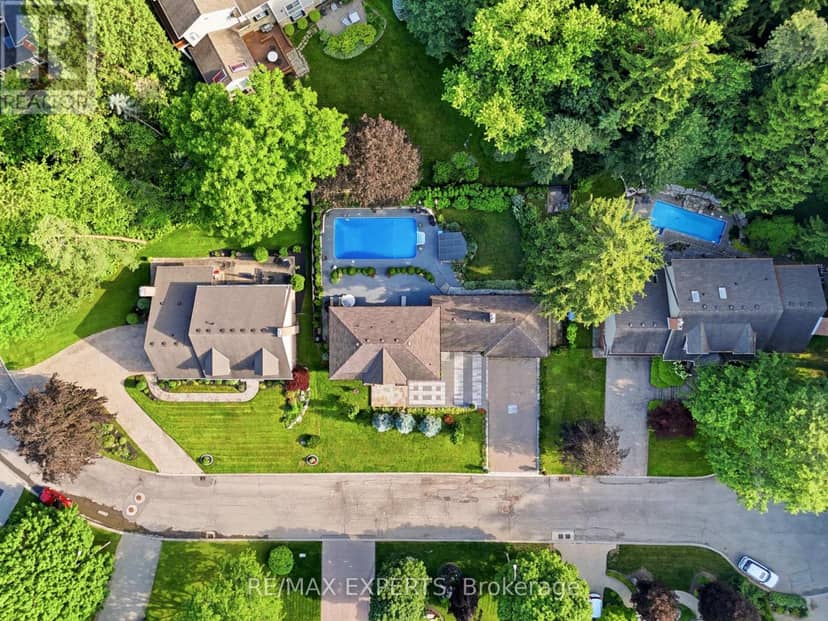 28 Stonegate Drive — photo 38 of 40