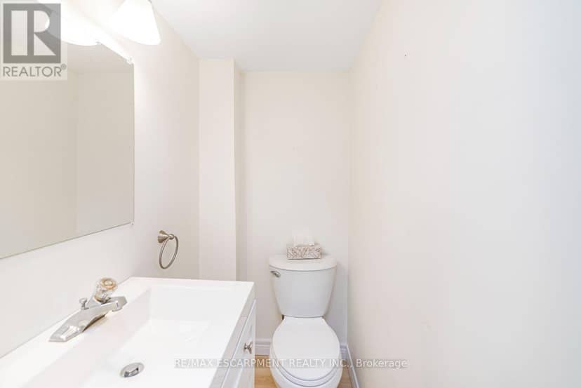 37 Lorne Avenue — photo 22 of 34