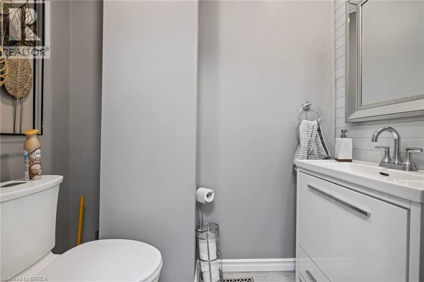 169 MOUNT PLEASANT Street — photo 10 of 40