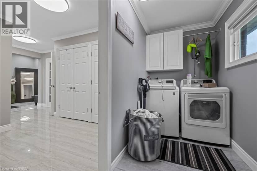 169 MOUNT PLEASANT Street — photo 14 of 40