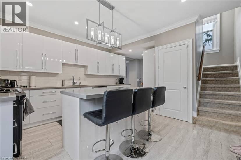 169 MOUNT PLEASANT Street — photo 16 of 40