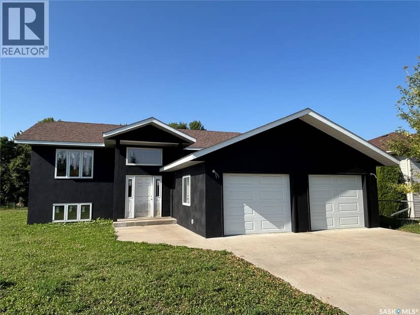 117 Carson BAY, Lampman