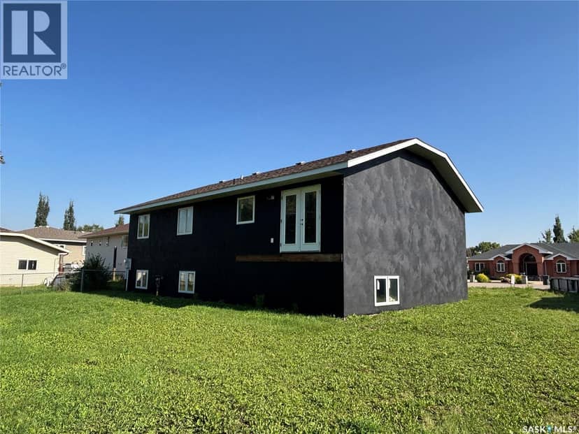 117 Carson BAY, Lampman, photo 3