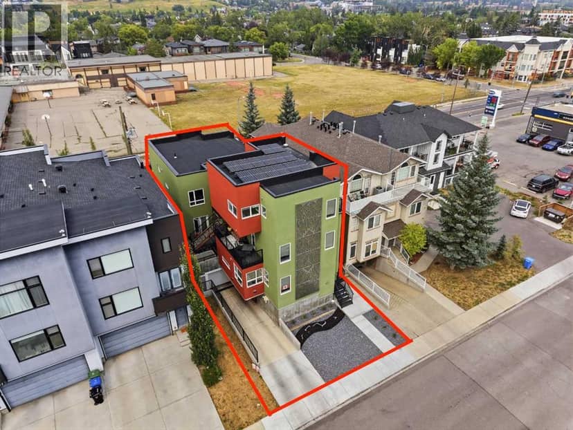 2226 Westmount Road NW, Calgary