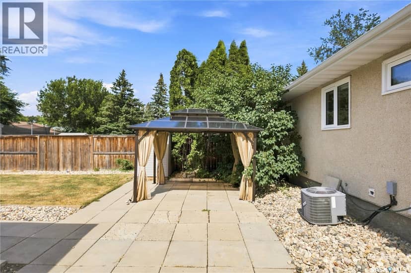 50 Markwell DRIVE — photo 31 of 40