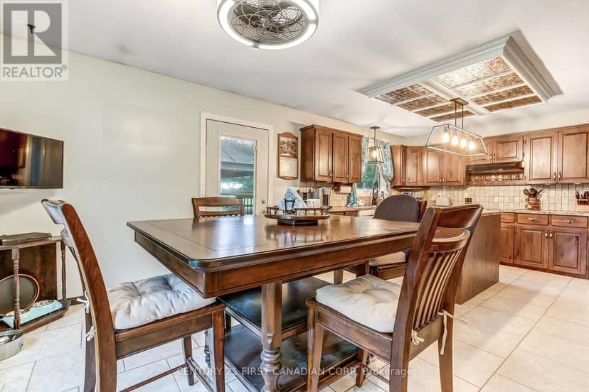 6892 Century Drive, Strathroy-Caradoc, photo 6