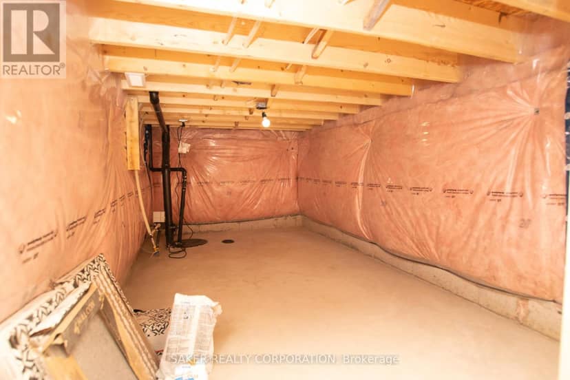 619 Regent Street — photo 32 of 33