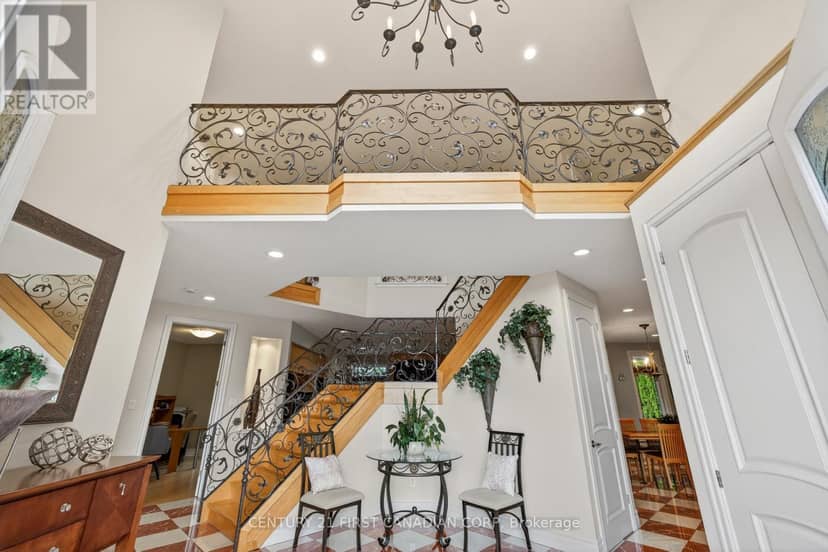 2 - 7222 Clayton Walk — photo 6 of 40