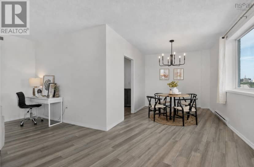 1002 1074 Wellington Street — photo 4 of 40