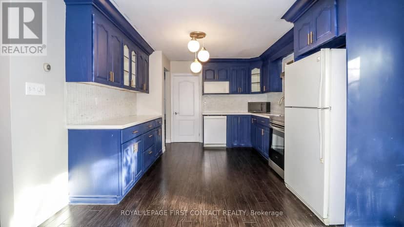 18 Kennedy Drive — photo 10 of 40