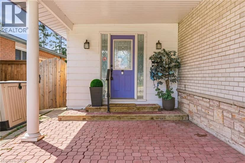 616 MULLIN Way, Burlington, photo 3