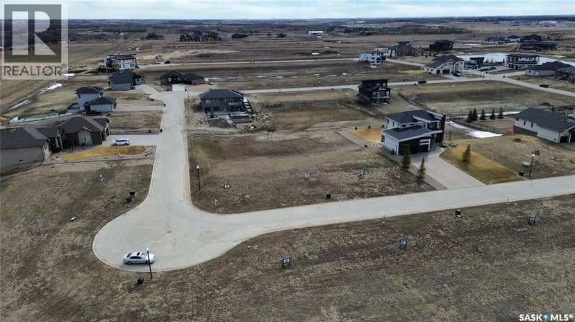 325 Spruce Creek CRESCENT — photo 9 of 13
