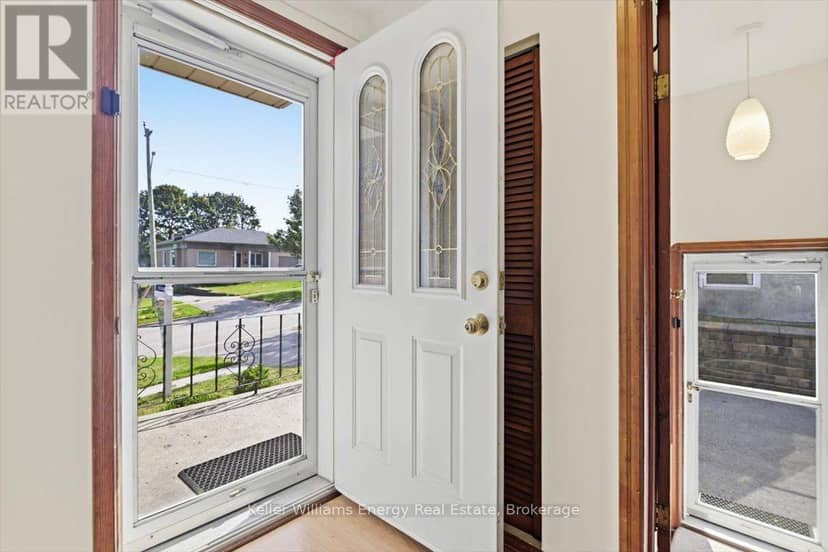 216 College Avenue — photo 5 of 40