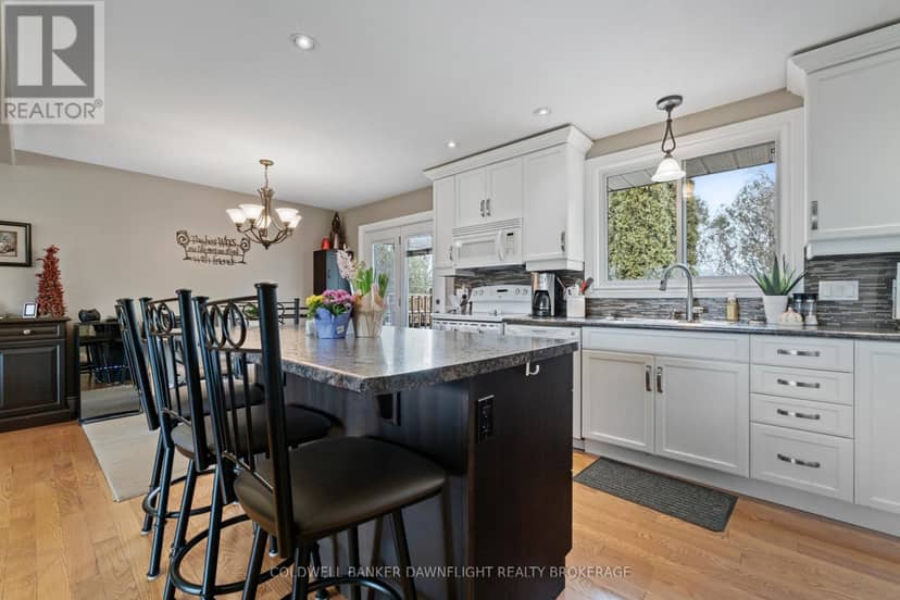 33960 Queen Street — photo 14 of 40