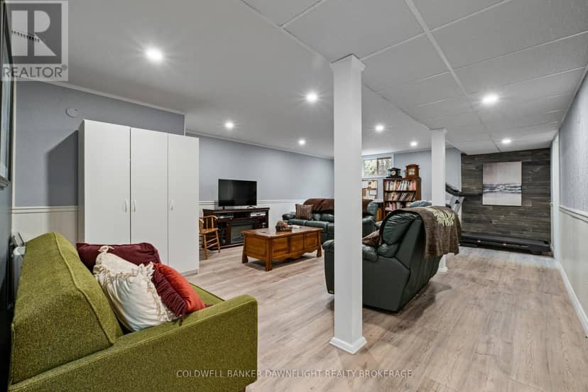 33960 Queen Street — photo 29 of 40