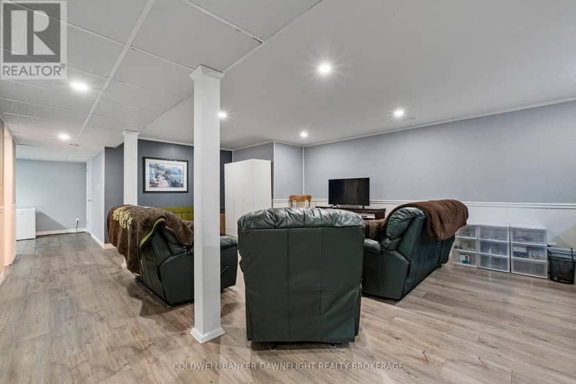 33960 Queen Street — photo 31 of 40