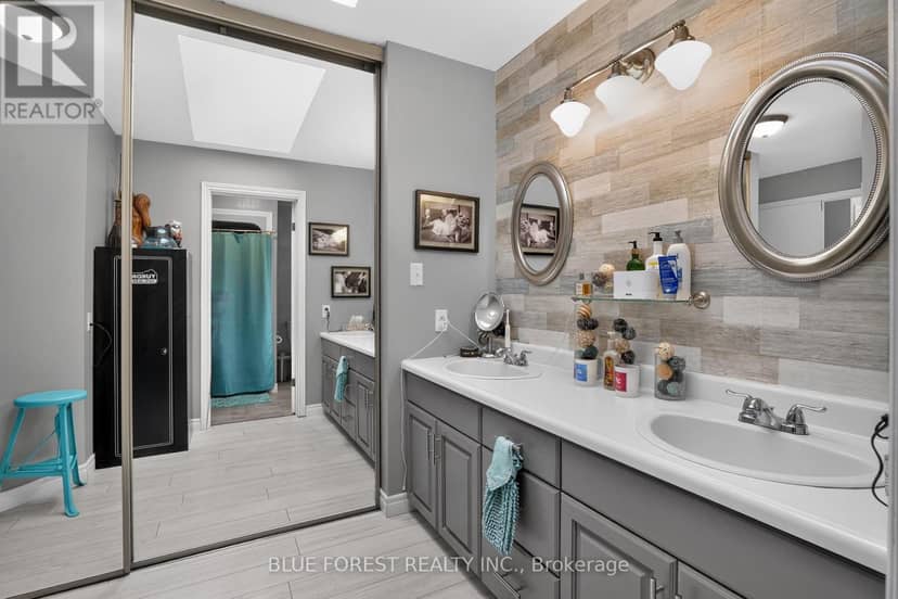 23081 Pioneer Line — photo 21 of 40