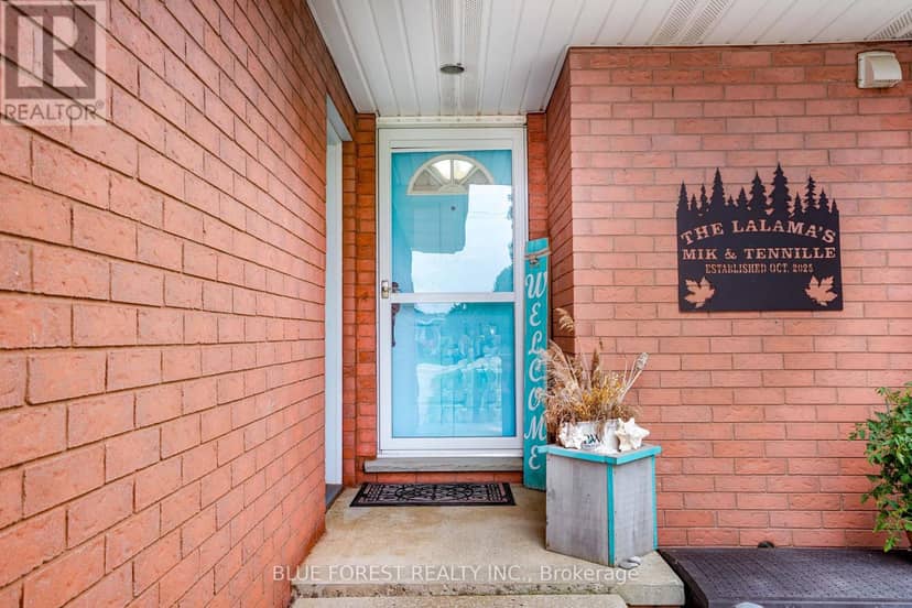 23081 Pioneer Line, West Elgin, photo 6