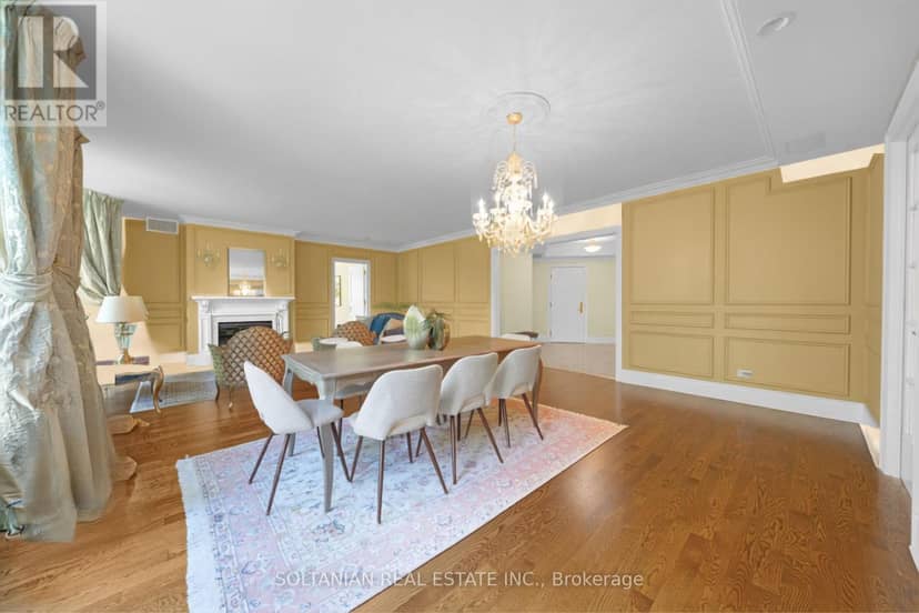 212 - 7071 Bayview Avenue — photo 5 of 40