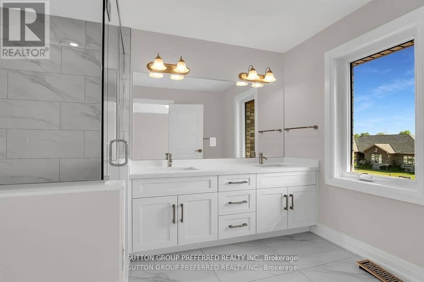 186 Leitch Street — photo 23 of 40