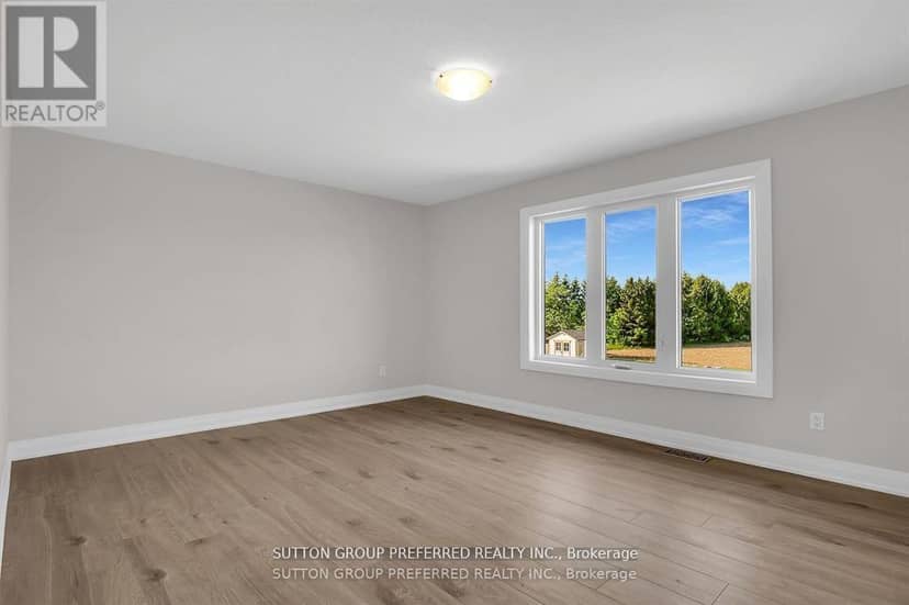 186 Leitch Street — photo 27 of 40