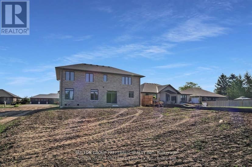 186 Leitch Street — photo 38 of 40