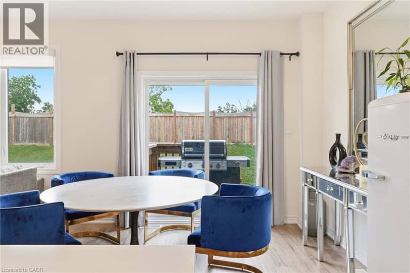 67 PINOT Crescent — photo 19 of 40