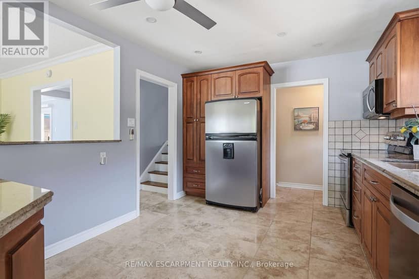 616 Mullin Way — photo 14 of 40