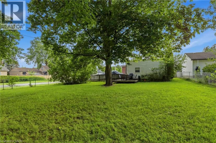 438 FOREST LAWN Avenue — photo 37 of 40