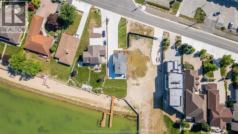 13902 Riverside Drive — photo 37 of 39