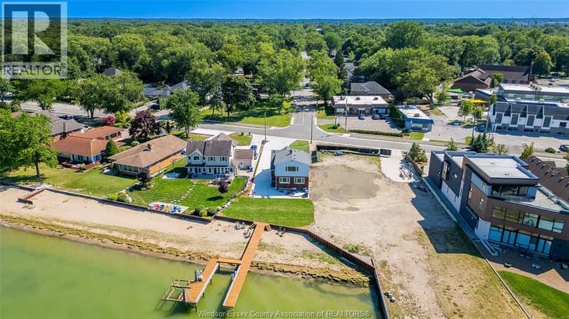 13902 Riverside Drive — photo 38 of 39