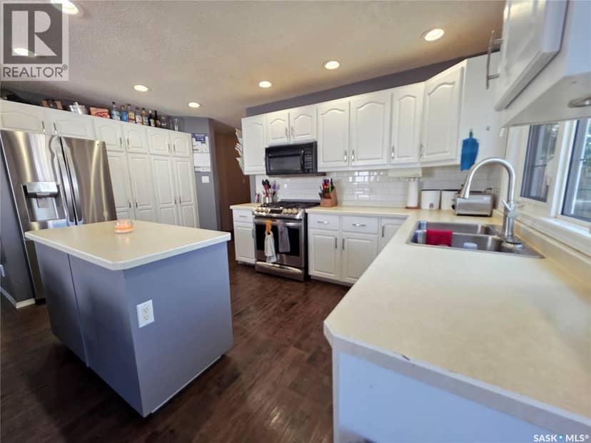 528 Annable STREET, Herbert, photo 3