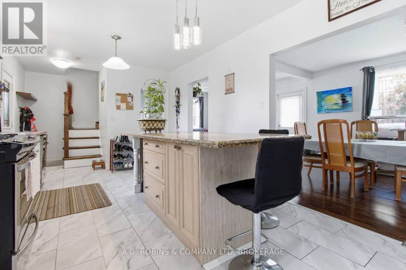 54 Clifford Avenue — photo 20 of 40