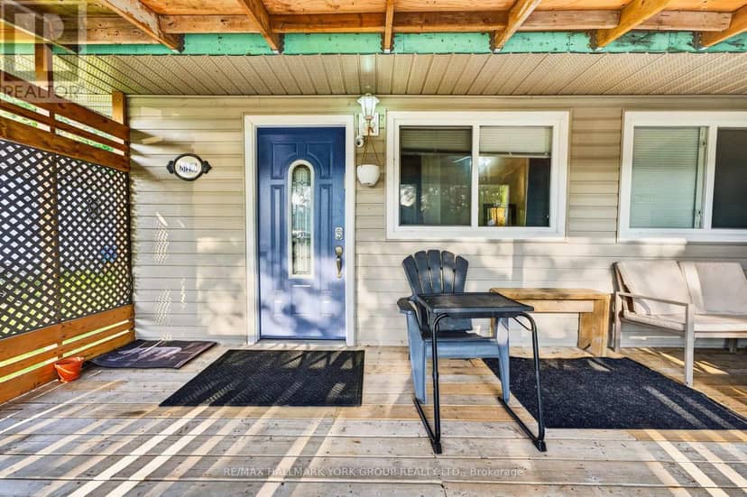 815 Lagoon Drive — photo 5 of 40