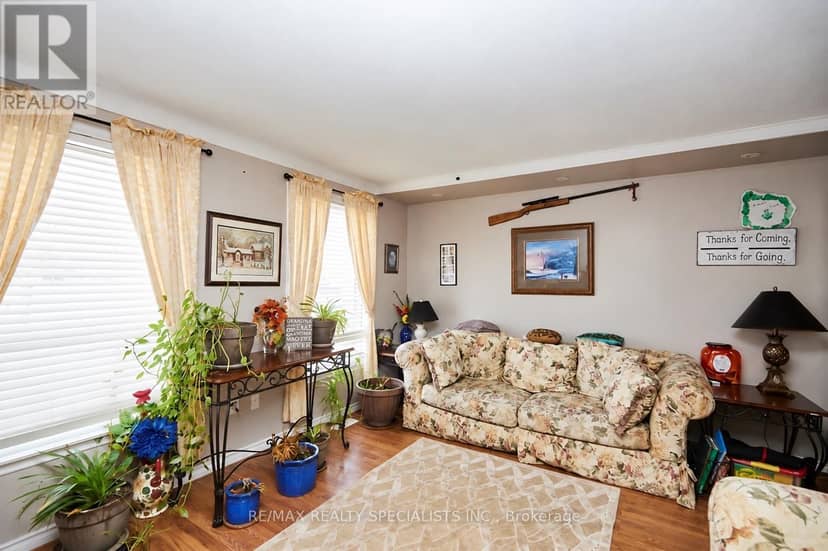 512 First Avenue — photo 3 of 19