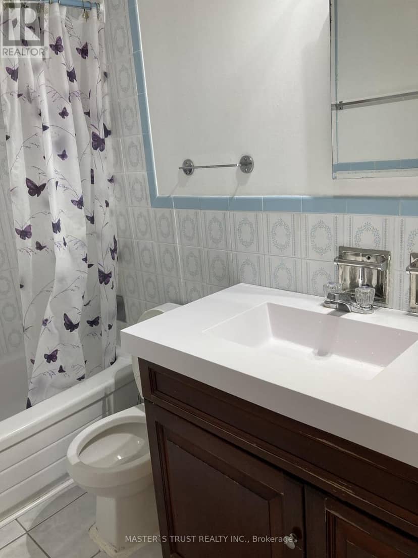 707 - 335 Driftwood Avenue — photo 10 of 15